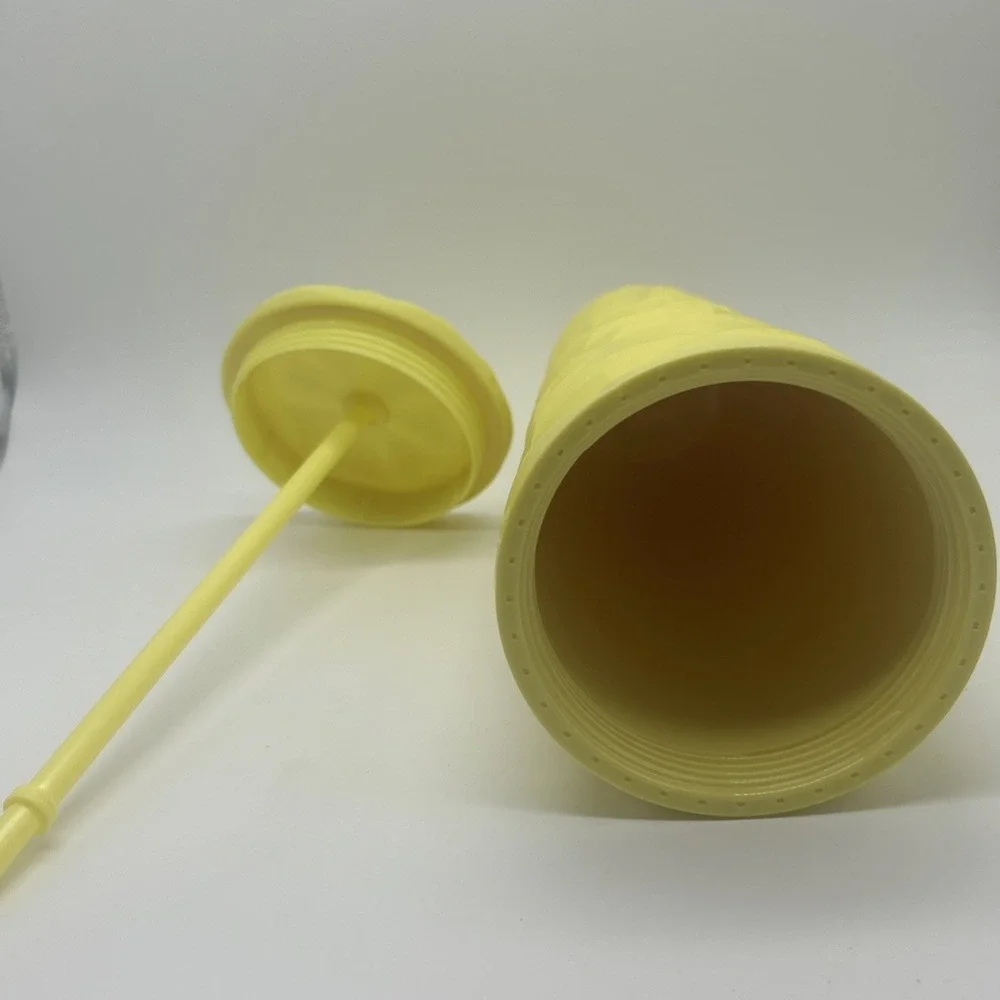 Summer 2025 Starbucks Yellow Geometric Tumbler 24oz Cold Cup Limited Edition